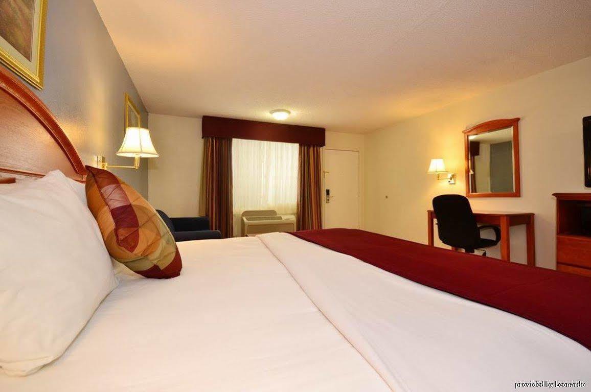 Best Western Palestine Inn Pokoj fotografie
